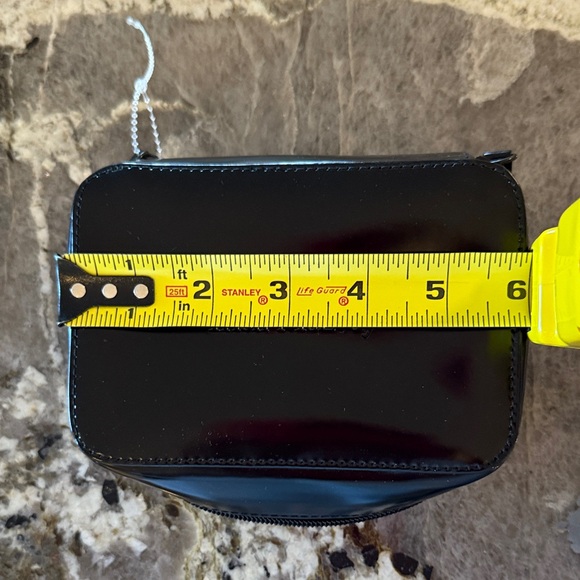 Black Patent Leather Trish McEvoy Pouch the power of Make Up small Planner - Picture 1 of 12